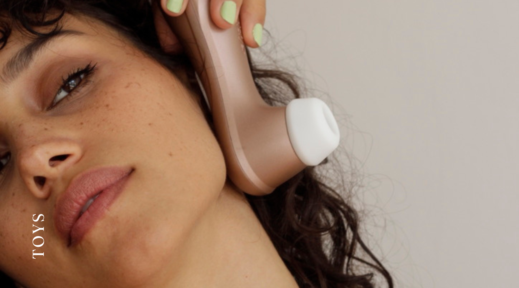 #ParaCurioses: verdades e mentiras sobre o sugador de clitóris